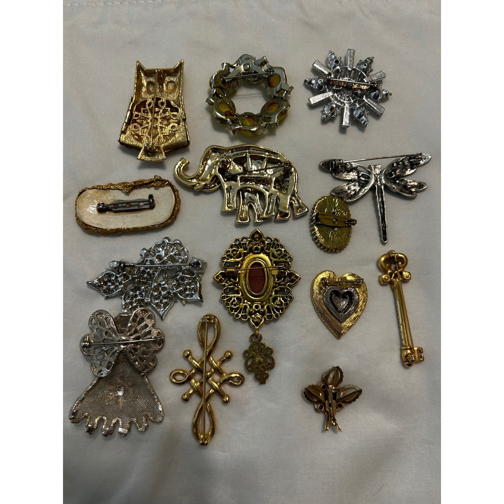 Vintage Brooch Pin Lot 14pc Cameo Elephant Owl Dragonfly Rhinestone Jewelry - Picture 9 of 16
